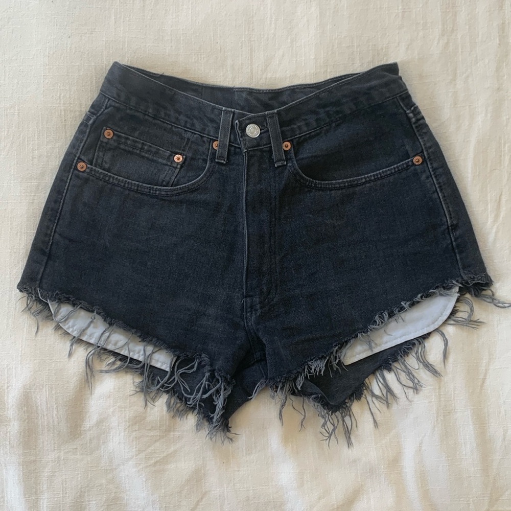 Vintage Levi’s High Waisted Denim Shorts